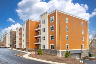 717 Preakness Ave, Paterson, NJ 07502