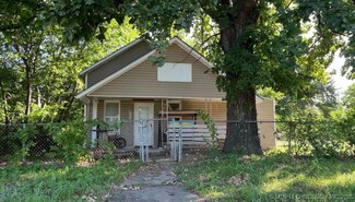 204 Independence Ave, Muskogee, OK 74403