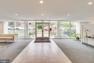 2710 Macomb St NW Unit 303, Washington, DC 20008