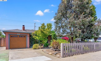 1525 Cottage Grove Ave, San Mateo, CA 94401