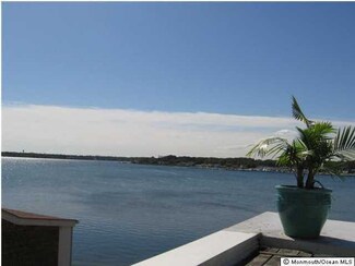 107 Riverview Ave Unit 170E, Neptune, NJ 07753