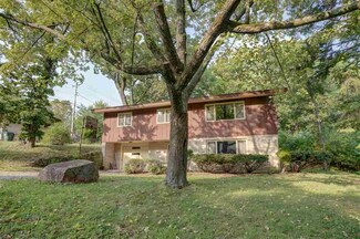 4247 Mohawk Dr, Madison, WI 53711