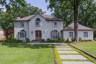 16 Cascades Dr, Little Rock, AR 72212