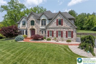 1559 Surrey Rd, Bethlehem, PA 18015