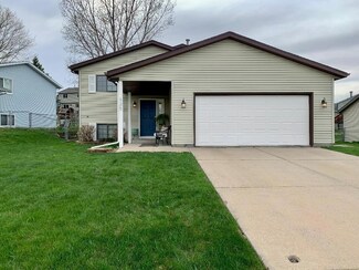 825 3rd Ave NE, Byron, MN 55920
