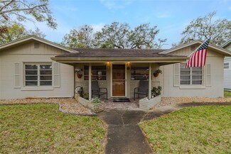 314 Hillman St, New Smyrna Beach, FL 32168
