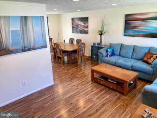 7647 Summerhill Ct, Lorton, VA 22079