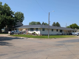 103 S 5th St W, Malta, MT 59538