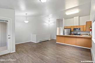 7299 Chugach Meadows Loop Unit 11G, Anchorage, AK 99507