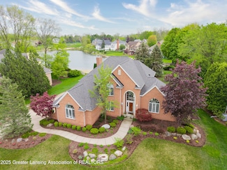 1995 Belwood Dr, Okemos, MI 48864