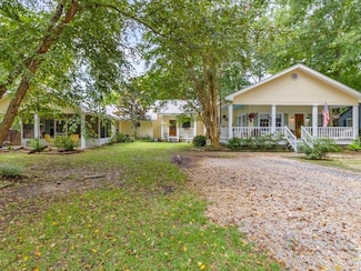 1834 America St, Mandeville, LA 70448