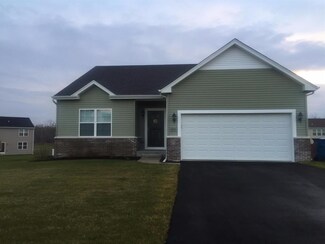 1191 Glassgow Dr, Griffith, IN 46319