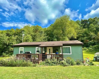 1706 Pleasant Hill Rd, Waverly, OH 45690