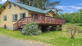 12873 W Highway 112, Sekiu, WA 98381