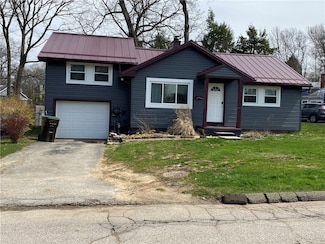12 Little Pine Place, Franklin, PA 16323