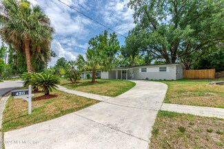 420 Sigsbee Rd, Orange Park, FL 32073