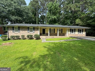 1724 Rhonda Ln, Stone Mountain, GA 30087