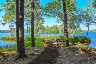 16 Rob Roy Ln, Bridgton, ME 04009