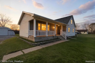 6550 Hitchingham Rd, Ypsilanti, MI 48197