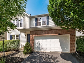 21 Lantern Chase Dr, Delaware, OH 43015