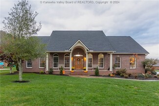 16 Holly Cir, Winfield, WV 25213