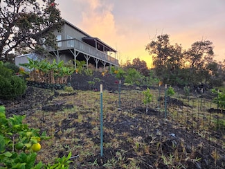 92-8277 Koa Ln, Captain Cook, HI 96704
