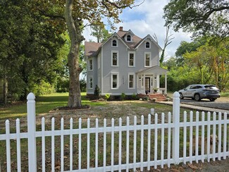 10249 Rogers Dr, Nassawadox, VA 23413