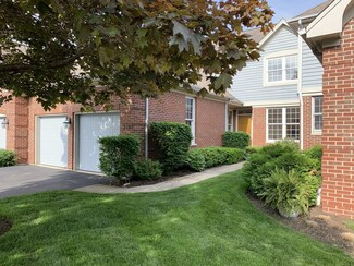 2117 Warrington Ct, Glenview, IL 60026