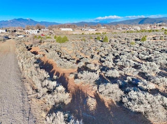 Tract R Laguardia Rd, Ranchos de Taos, NM 87557