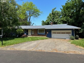 18549 SE Tibbetts Ct, Gresham, OR 97030