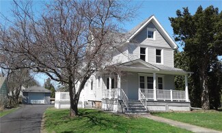 119 S Main St, Holley, NY 14470