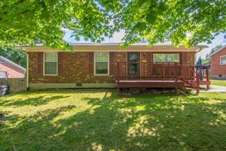 358 King Arthur Ct, Lexington, KY 40517