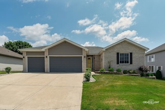 621 Superior Dr, Romeoville, IL 60446