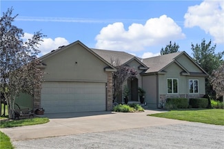 14105 S Hutt Rd, Lone Jack, MO 64070