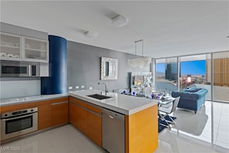 3722 Las Vegas Blvd S Unit 705, Las Vegas, NV 89158