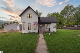 646 S Melze St, Merrill, MI 48637
