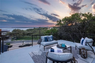 7059 Comanche Trail Unit A, Austin, TX 78732