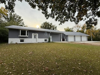 15636 Us Highway 59 NE, Thief River Falls, MN 56701