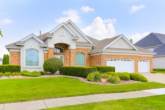 10808 Deer Point Dr, Orland Park, IL 60467