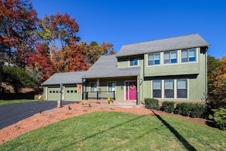 6140 Flamingo Dr, Roanoke, VA 24018