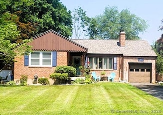 267 Crest St, Wethersfield, CT 06109