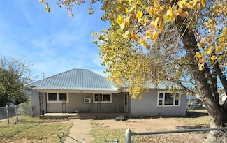 513 N Commerce St, McLean, TX 79057