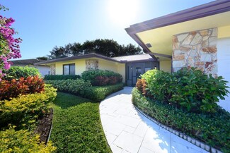 2551 Lochmore Rd, Riviera Beach, FL 33407