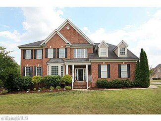 2428 Nesters Ct, High Point, NC 27265