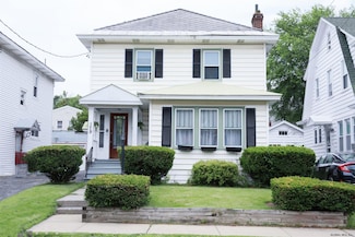 179 Benson St, Albany, NY 12206