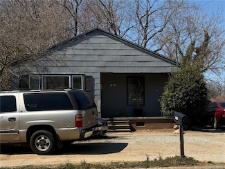 1504 Brentwood St, High Point, NC 27260