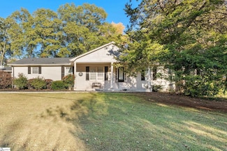 4 Imperial Dr, Greenville, SC 29615
