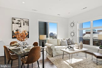 1111 Orren St NE Unit 408, Washington, DC 20002