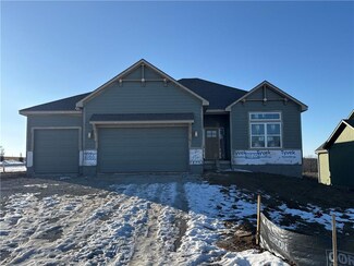 2166 Little Creek Ct, Liberty, MO 64068
