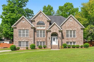 2637 Hawthorne Lake Rd, Helena, AL 35022